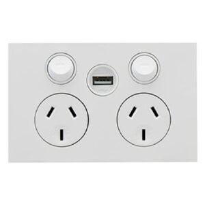 Clipsal Saturn Zen Double Power Point Single USB Charger, Horizontal Mount, 250V, 10A